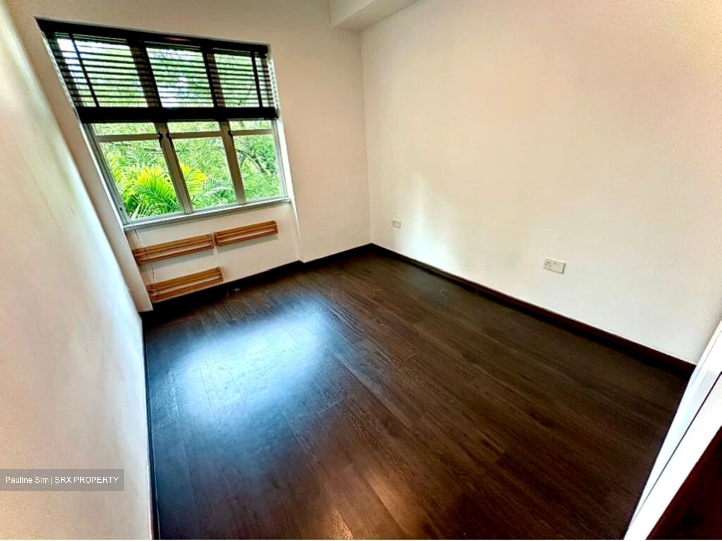 Landbay Condominium (D16), Condominium #524064091